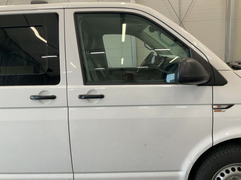 Volkswagen T6 Transporter 2.0 TDI Kasten lang 2019 – снимка 10