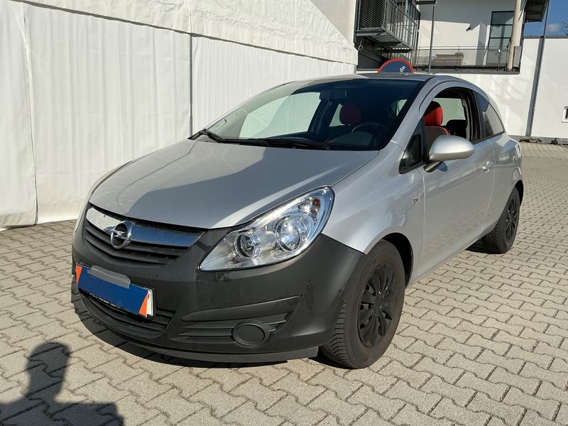 Opel Corsa 1.2 Edition "111 Jahre" 2010 – снимка 1