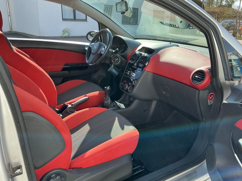 Opel Corsa 1.2 Edition "111 Jahre" 2010 – снимка 3