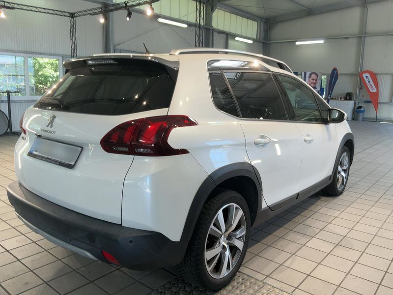 Peugeot 2008 1.2 PureTech Allure 2018 – снимка 8