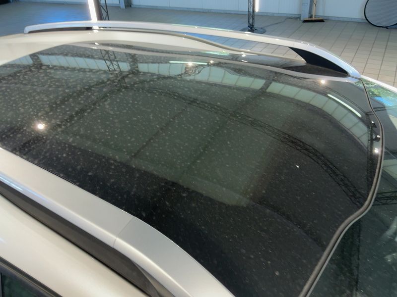 Peugeot 2008 1.2 PureTech Allure 2018 – снимка 13