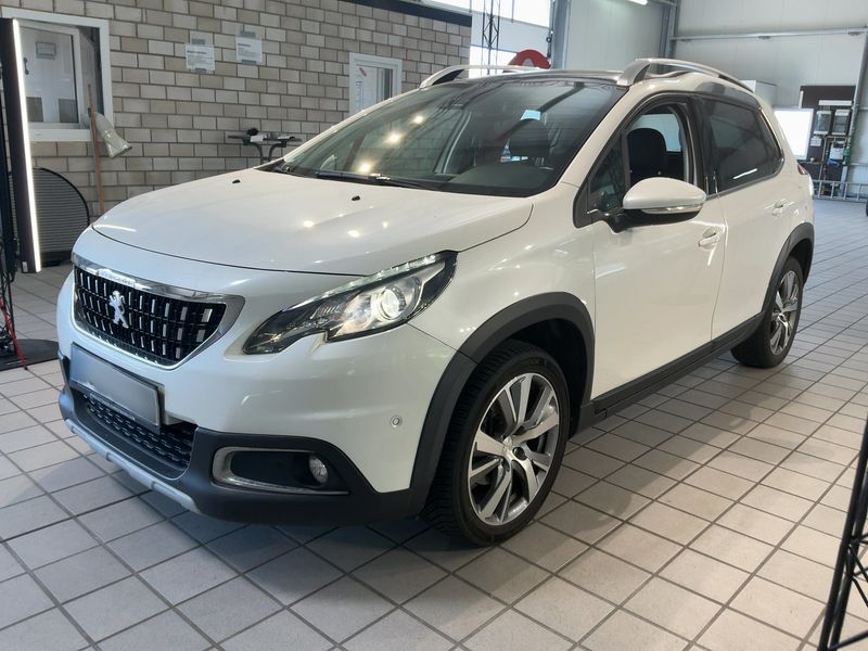Peugeot 2008 1.2 PureTech Allure 2018 – снимка 1