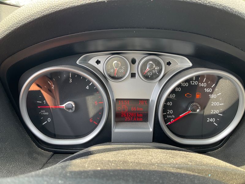 Ford Kuga 2.0 TDCi Trend 2009 – снимка 4