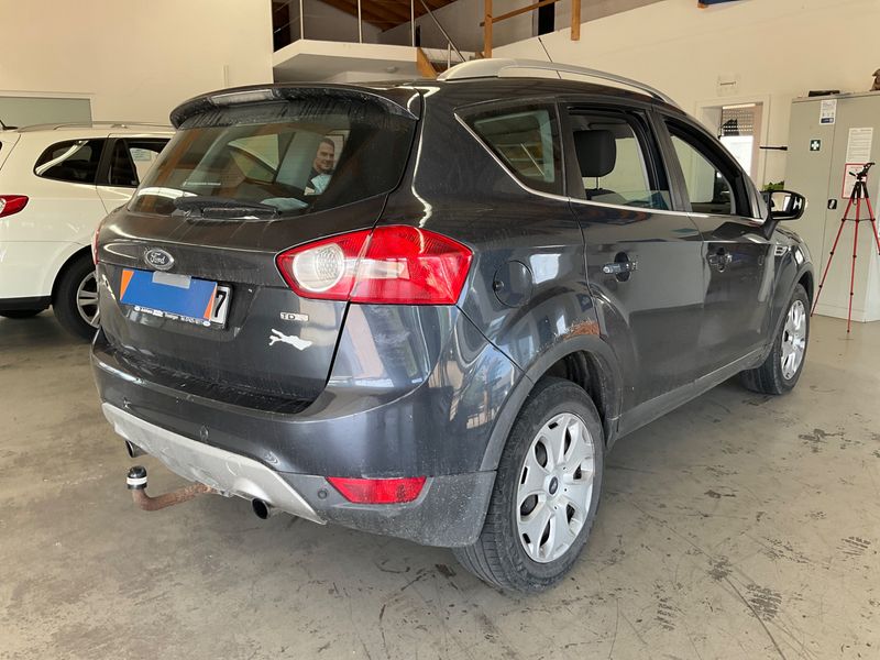 Ford Kuga 2.0 TDCi Trend 2009 – снимка 2
