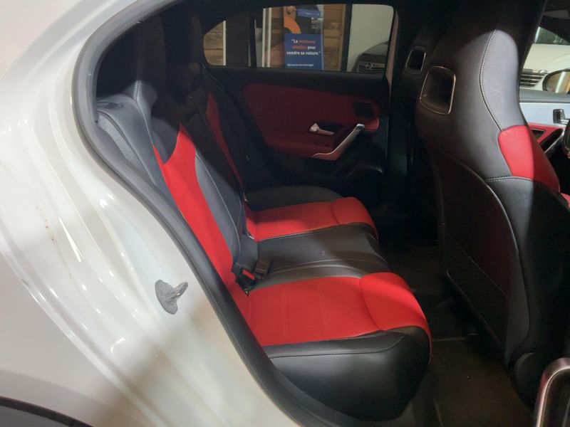 Mercedes-Benz A-Klasse A 250 4Matic AMG Line 2019 – снимка 19