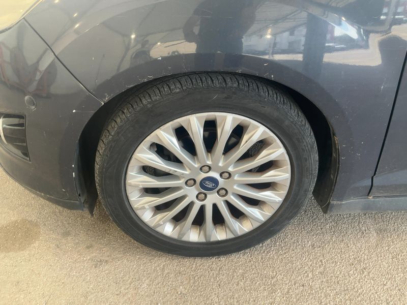 Ford C-Max 1.6 TDCi Titanium 2012 – снимка 3