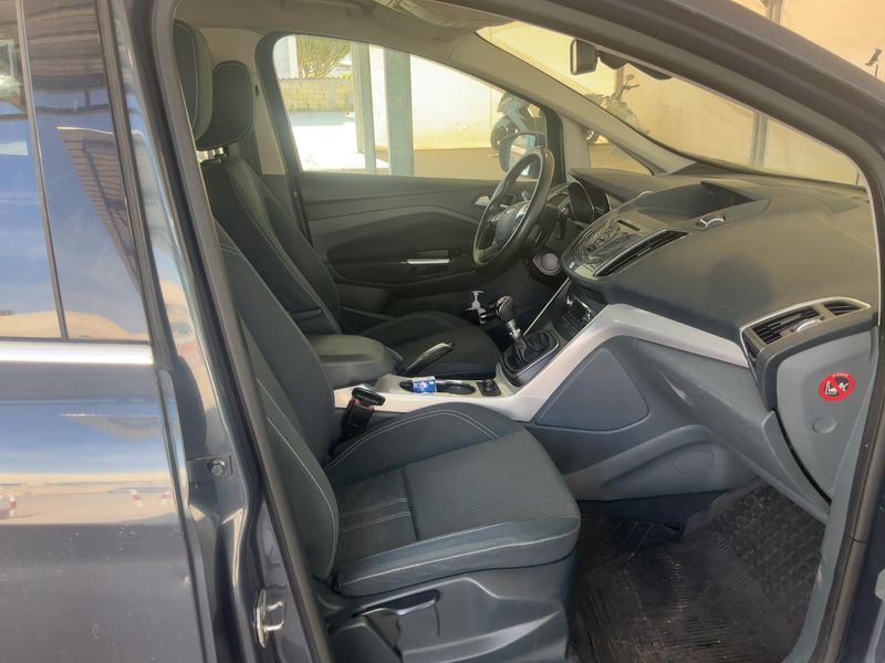 Ford C-Max 1.6 TDCi Titanium 2012 – снимка 16