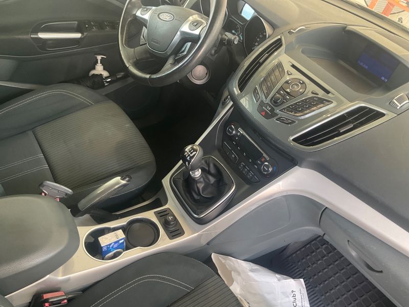 Ford C-Max 1.6 TDCi Titanium 2012 – снимка 32
