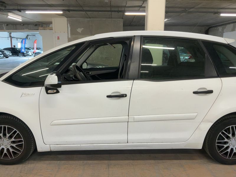 Citroen C4 Picasso 1.6 HDi Attraction 2011 – снимка 4