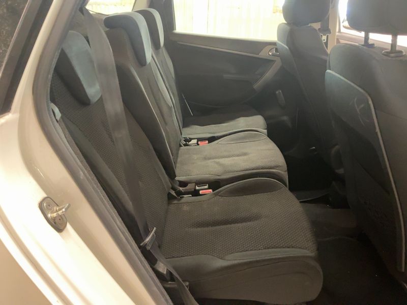 Citroen C4 Picasso 1.6 HDi Attraction 2011 – снимка 14