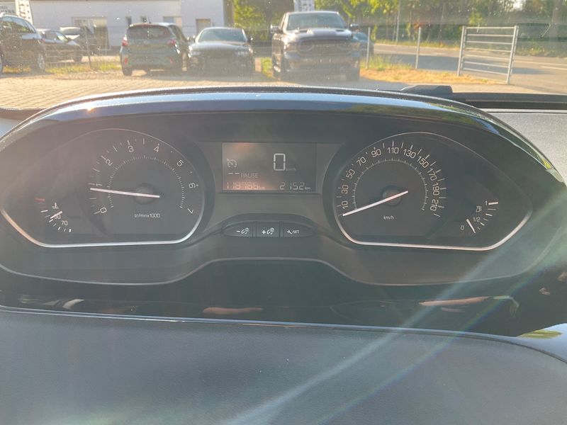 Peugeot 208 1.2 e-VTi Active 2016 – снимка 4