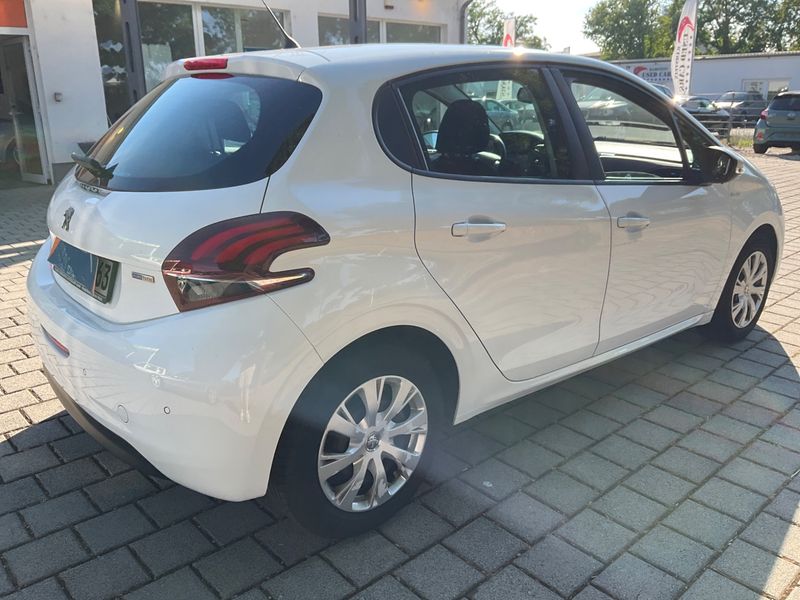Peugeot 208 1.2 e-VTi Active 2016 – снимка 2