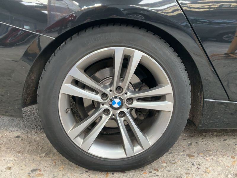 BMW 3er 320d GT xDrive Sport Line 2019 – снимка 9