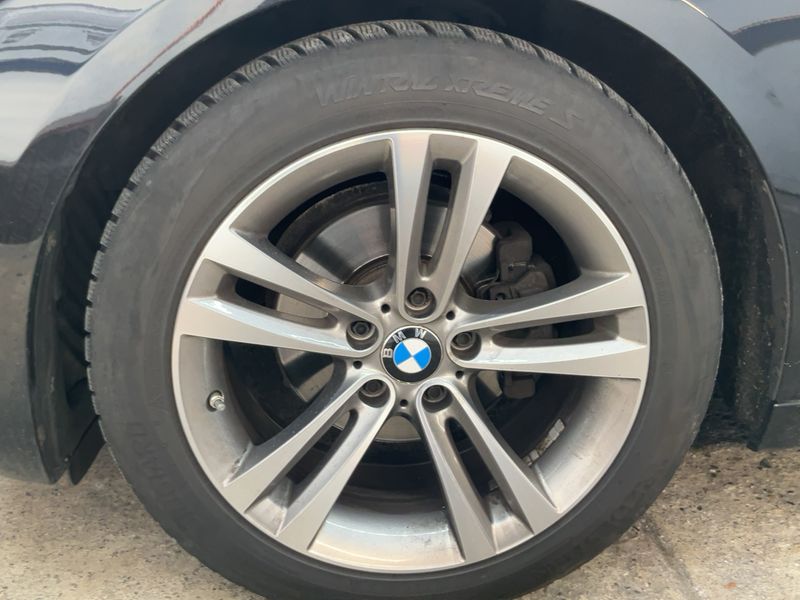 BMW 3er 320d GT xDrive Sport Line 2019 – снимка 16
