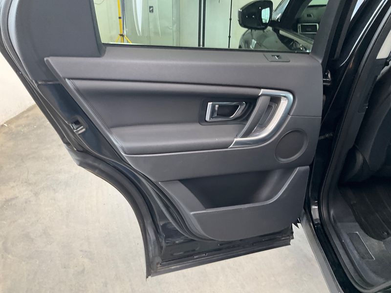 Land Rover Discovery Sport 2.0 Turbo HSE 2015 – снимка 28