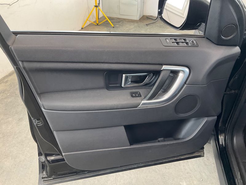 Land Rover Discovery Sport 2.0 Turbo HSE 2015 – снимка 29