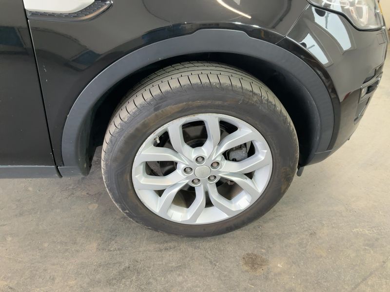 Land Rover Discovery Sport 2.0 Turbo HSE 2015 – снимка 11