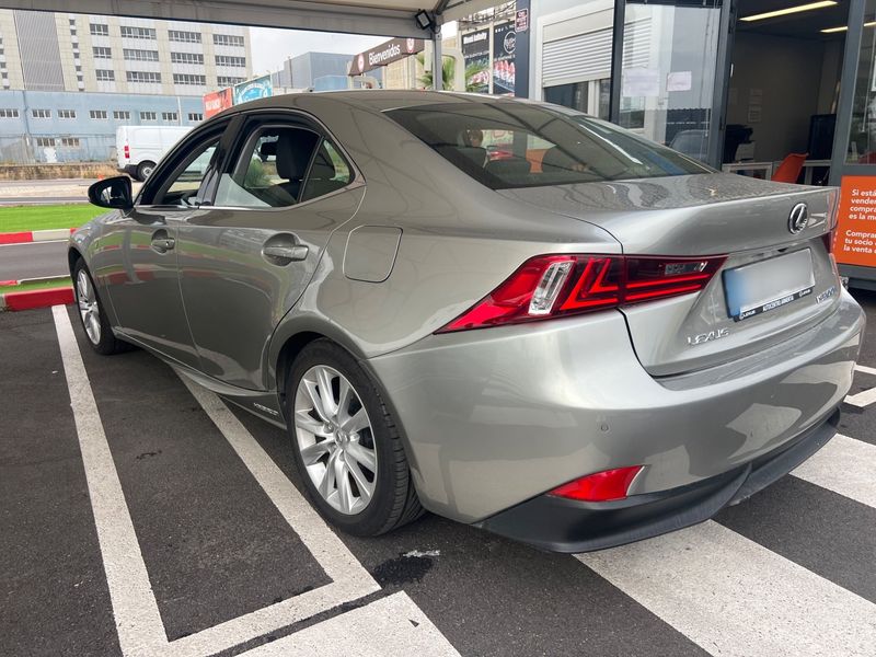 Lexus IS-Serie IS 300h 2014 – снимка 6
