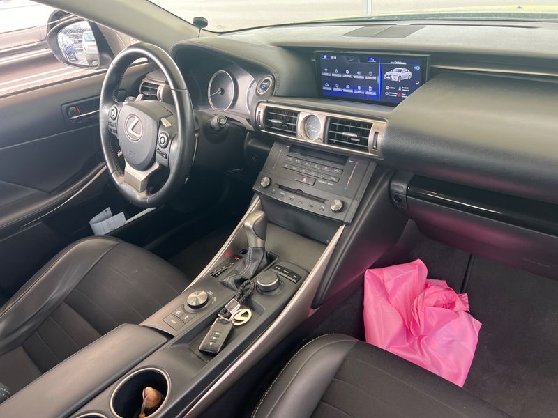 Lexus IS-Serie IS 300h 2014 – снимка 22