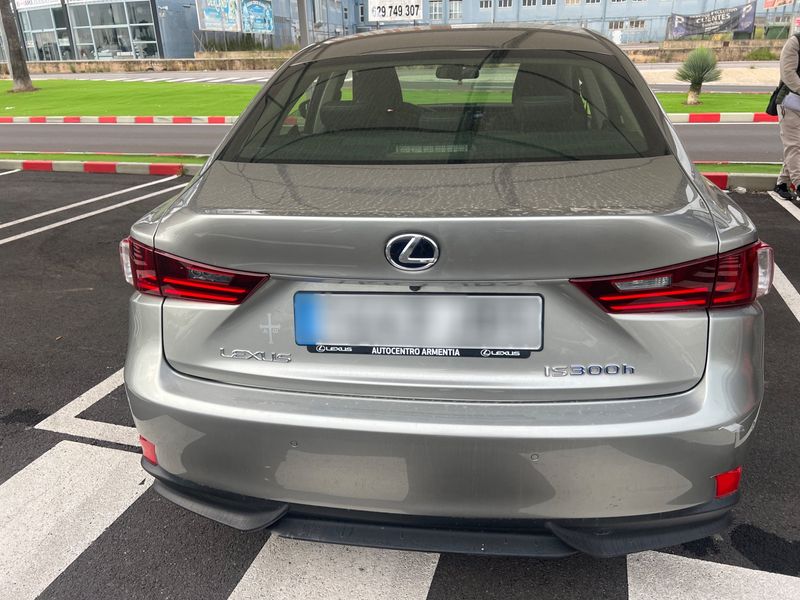 Lexus IS-Serie IS 300h 2014 – снимка 7