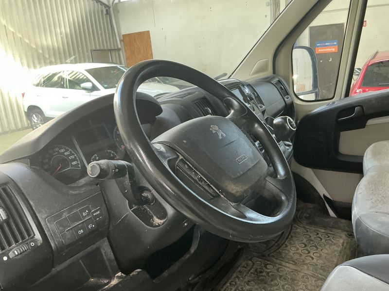 Peugeot Boxer 2.2 HDi 330 L1H1 Komfort 2016 – снимка 34