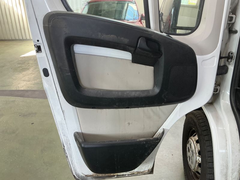 Peugeot Boxer 2.2 HDi 330 L1H1 Komfort 2016 – снимка 32