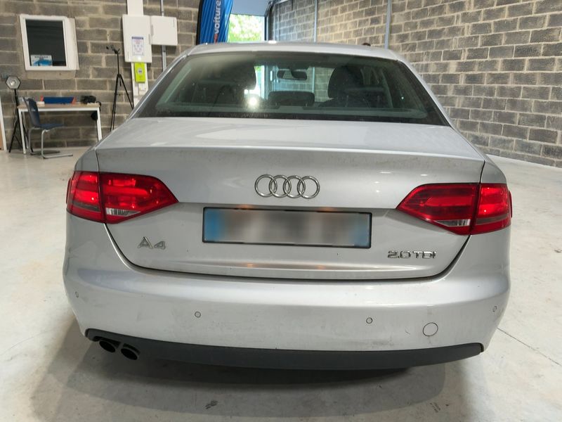 Audi A4 2.0 TDI Ambiente 2010 – снимка 7