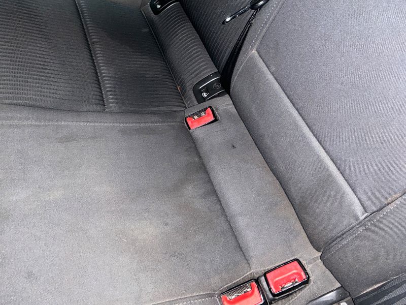 Audi A4 2.0 TDI Ambiente 2010 – снимка 34