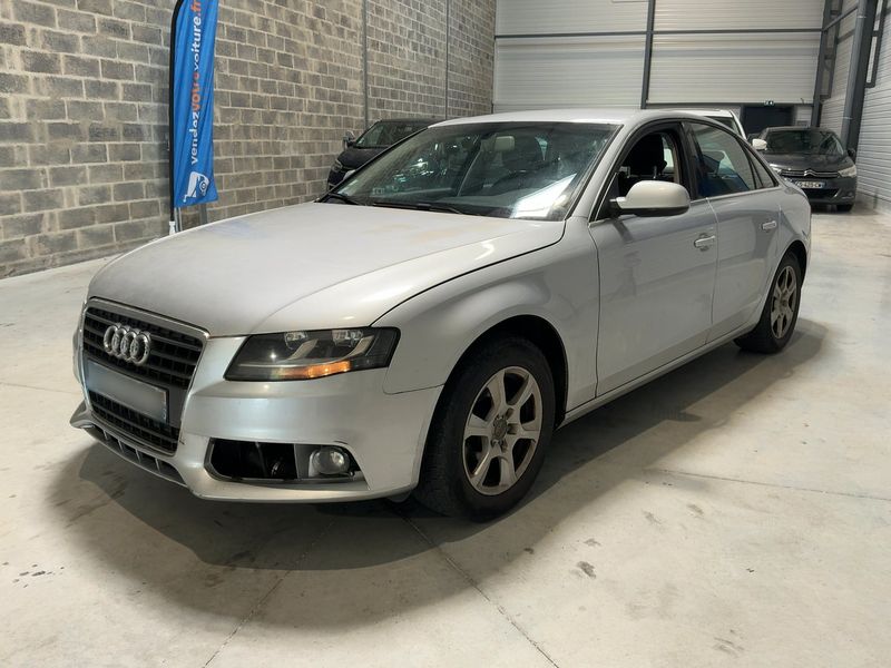 Audi A4 2.0 TDI Ambiente 2010 – снимка 1