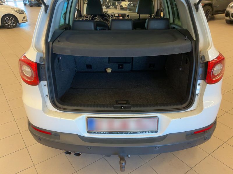 Volkswagen Tiguan 2.0 TDI Sport & Style 4Motion 2011 – снимка 15