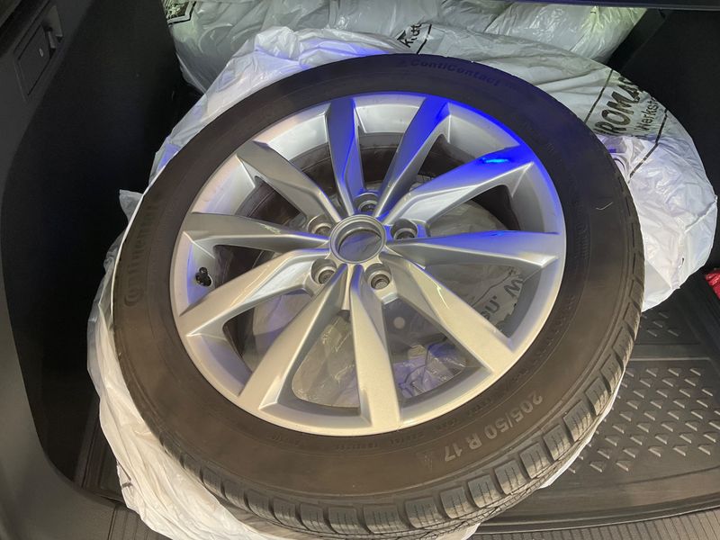 Volkswagen Golf VII 2.0 TSI R 4Motion BlueMotion Tech 2019 – снимка 15