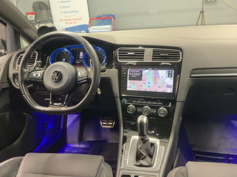 Volkswagen Golf VII 2.0 TSI R 4Motion BlueMotion Tech 2019 – снимка 18