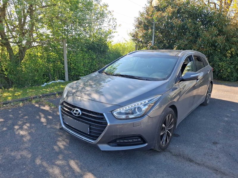 Hyundai i40 1.7 CRDi Creative 2016 – снимка 1