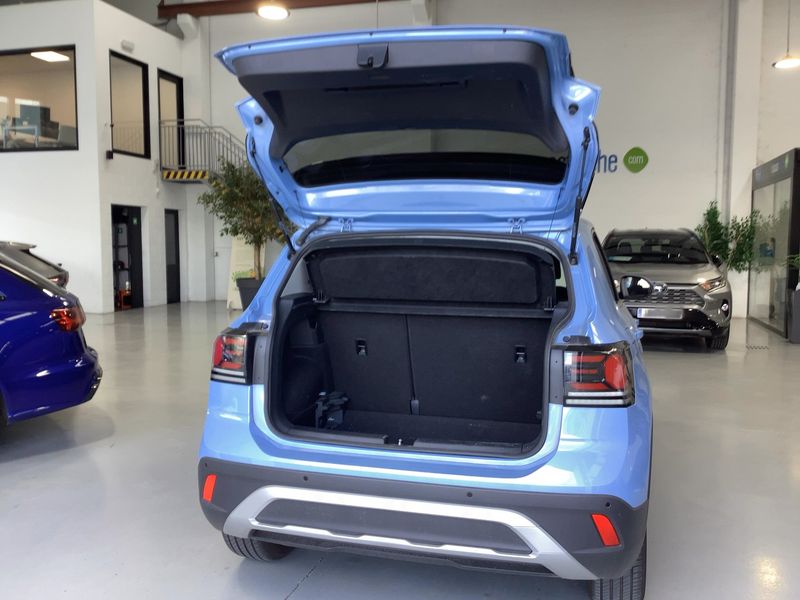 Volkswagen T-Cross 1.0 TSI Life 2024 – снимка 15