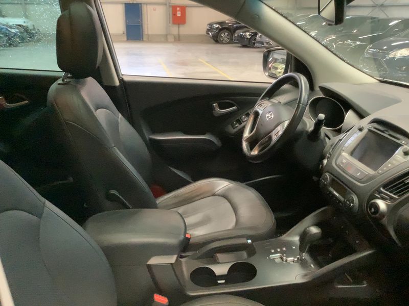 Hyundai ix35 2.0 GDI Style AWD 2014 – снимка 16