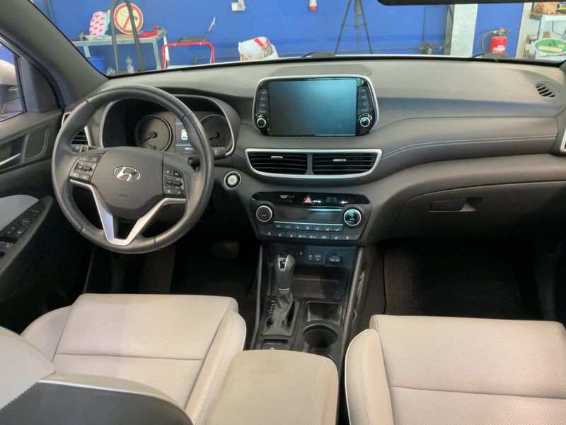 Hyundai Tucson 2.0 CRDi Mild-Hybrid Premium 4WD 2019 – снимка 18