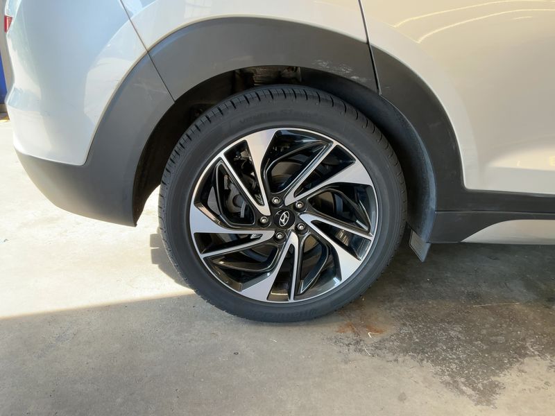 Hyundai Tucson 2.0 CRDi Mild-Hybrid Premium 4WD 2019 – снимка 9