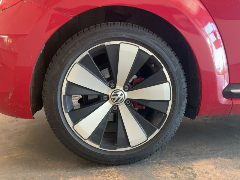 Volkswagen Beetle 2.0 TSI Sport 2011 – снимка 9
