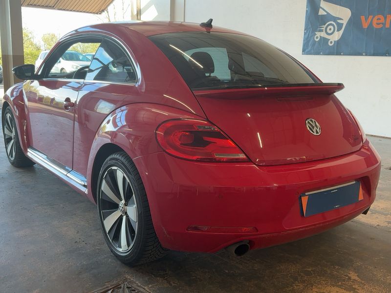 Volkswagen Beetle 2.0 TSI Sport 2011 – снимка 6