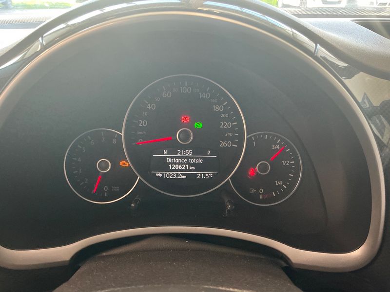 Volkswagen Beetle 2.0 TSI Sport 2011 – снимка 18