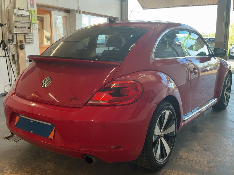 Volkswagen Beetle 2.0 TSI Sport 2011 – снимка 8