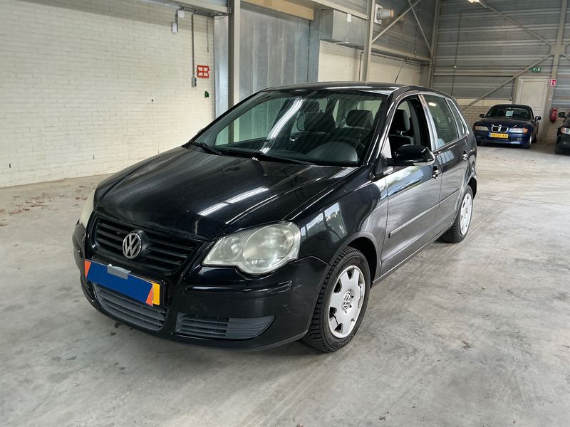 Volkswagen Polo 1.4 TDI Trendline 2007 – снимка 1
