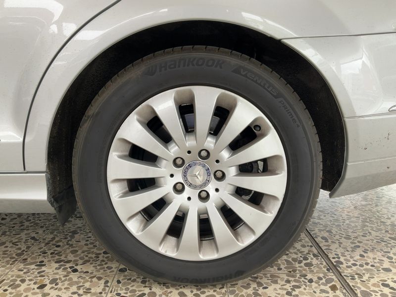 Mercedes-Benz C-Klasse C 300 Elegance 2010 – снимка 5