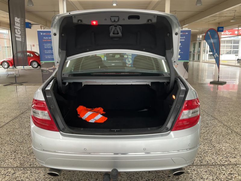 Mercedes-Benz C-Klasse C 300 Elegance 2010 – снимка 15