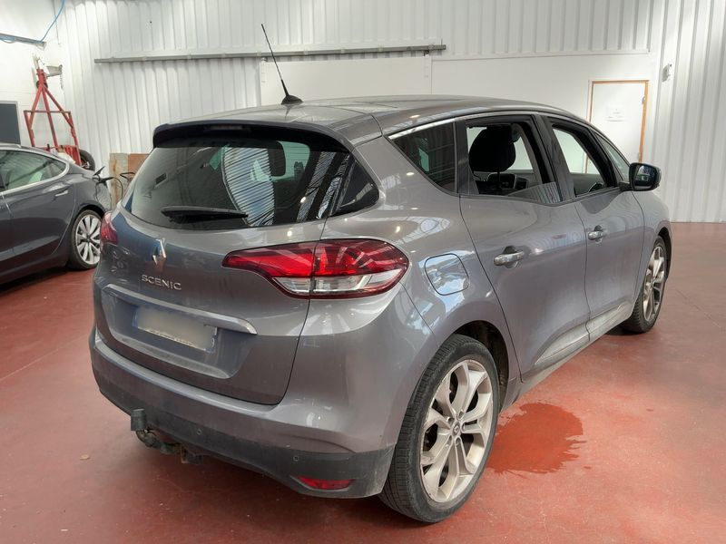 Renault Scenic 1.5 dCi Energy Zen 2016 – снимка 8