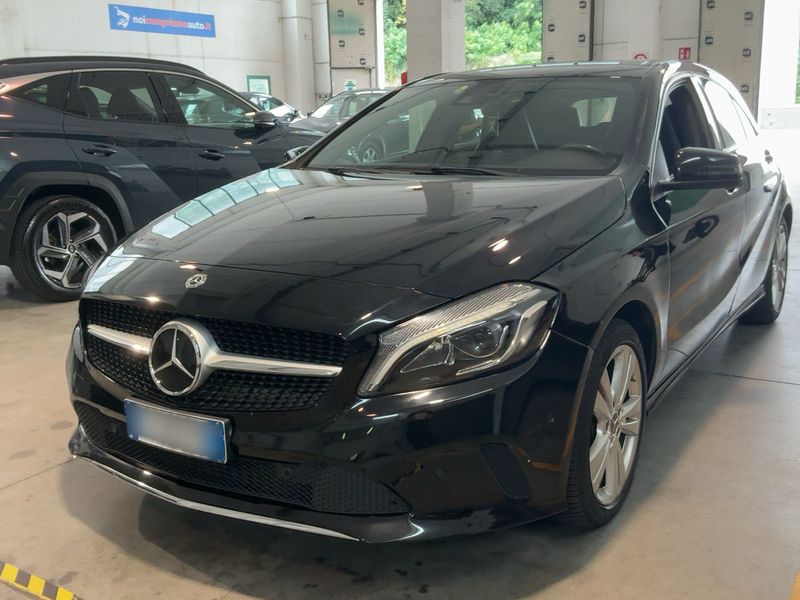 Mercedes-Benz A-Klasse A 180 CDI BlueEfficiency Urban 2017 – снимка 1
