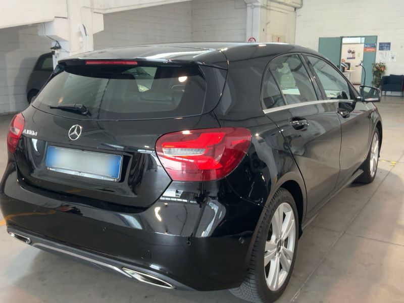 Mercedes-Benz A-Klasse A 180 CDI BlueEfficiency Urban 2017 – снимка 8