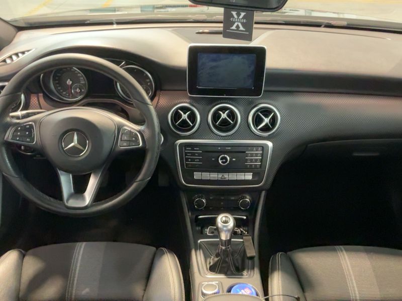 Mercedes-Benz A-Klasse A 180 CDI BlueEfficiency Urban 2017 – снимка 17