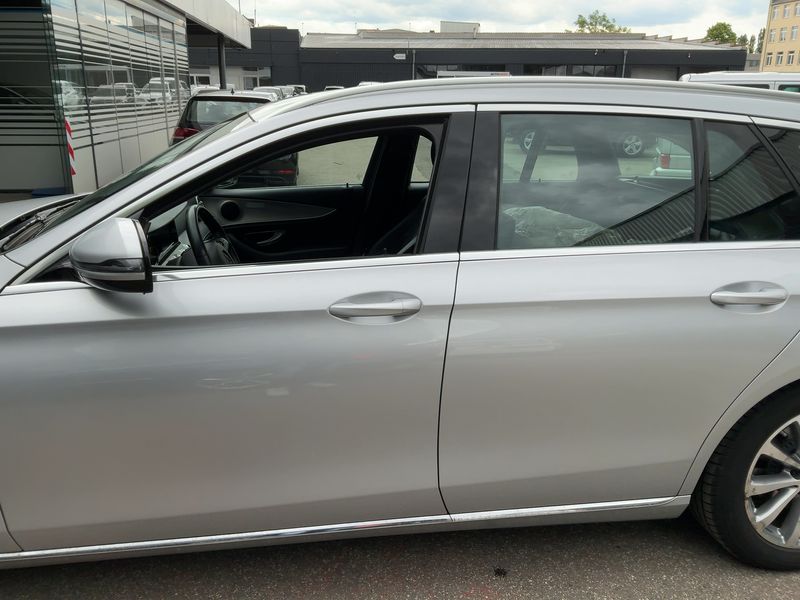 Mercedes-Benz E-Klasse E 200 T Avantgarde 2017 – снимка 4
