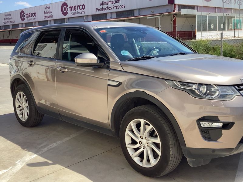 Land Rover Discovery Sport 2.0 Td4 SE AWD 2016 – снимка 12